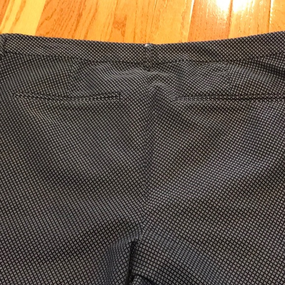 Old Navy~Harper~Cropped 💙 - Picture 8 of 10